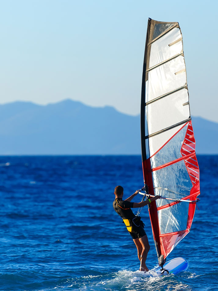windsurf al mare